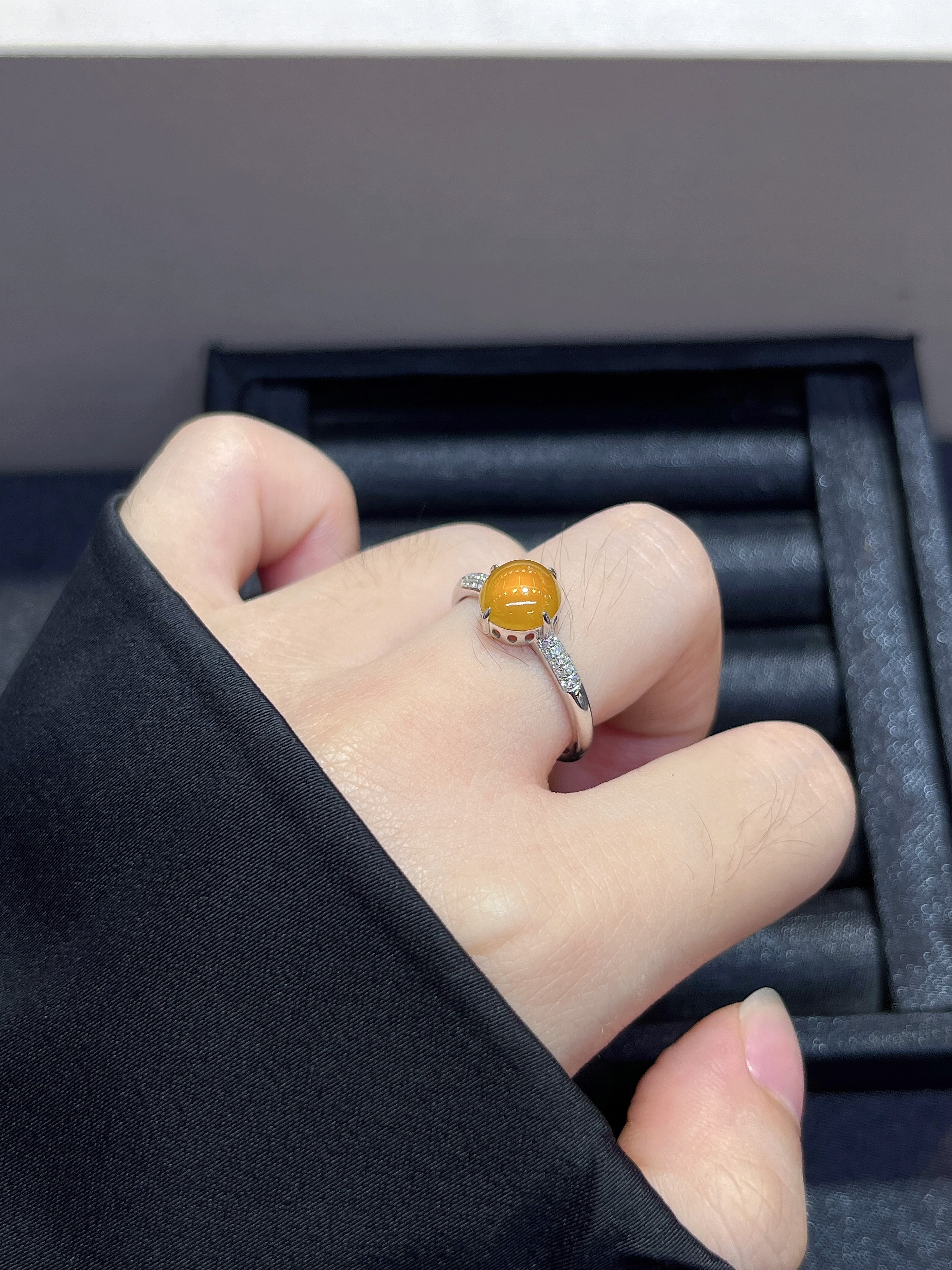 黄翡 蛋面 戒指 18k金